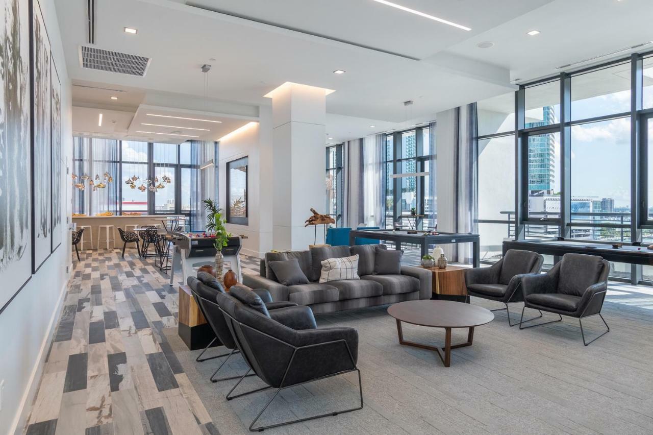 Bluebird Suites Downtown/Brickell 도랄 외부 사진